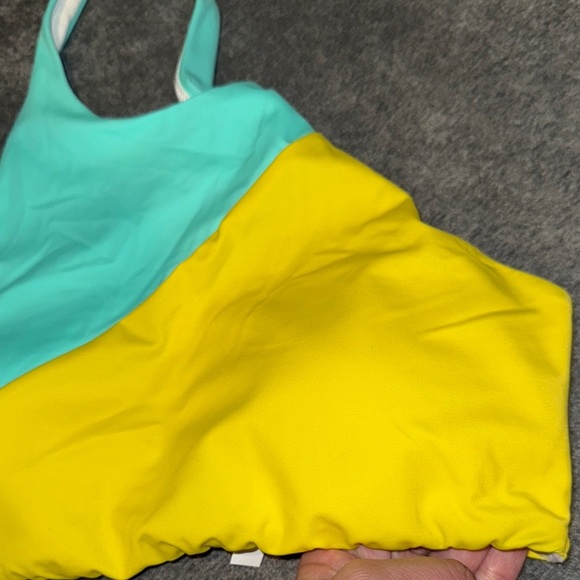 Victorias Secret-Colorblock Halter Bikini Top size Medium - Picture 4 of 10